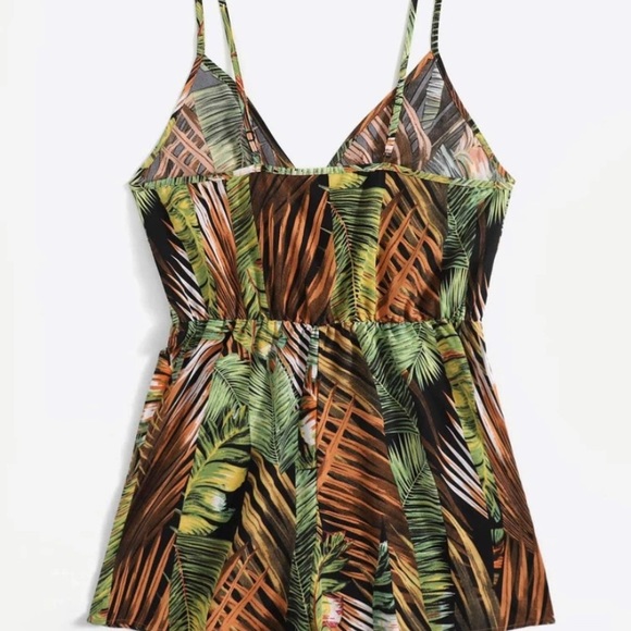 END OF SUMMER CLEARANCE! Plus 3xl Tropical Romper - Picture 2 of 4